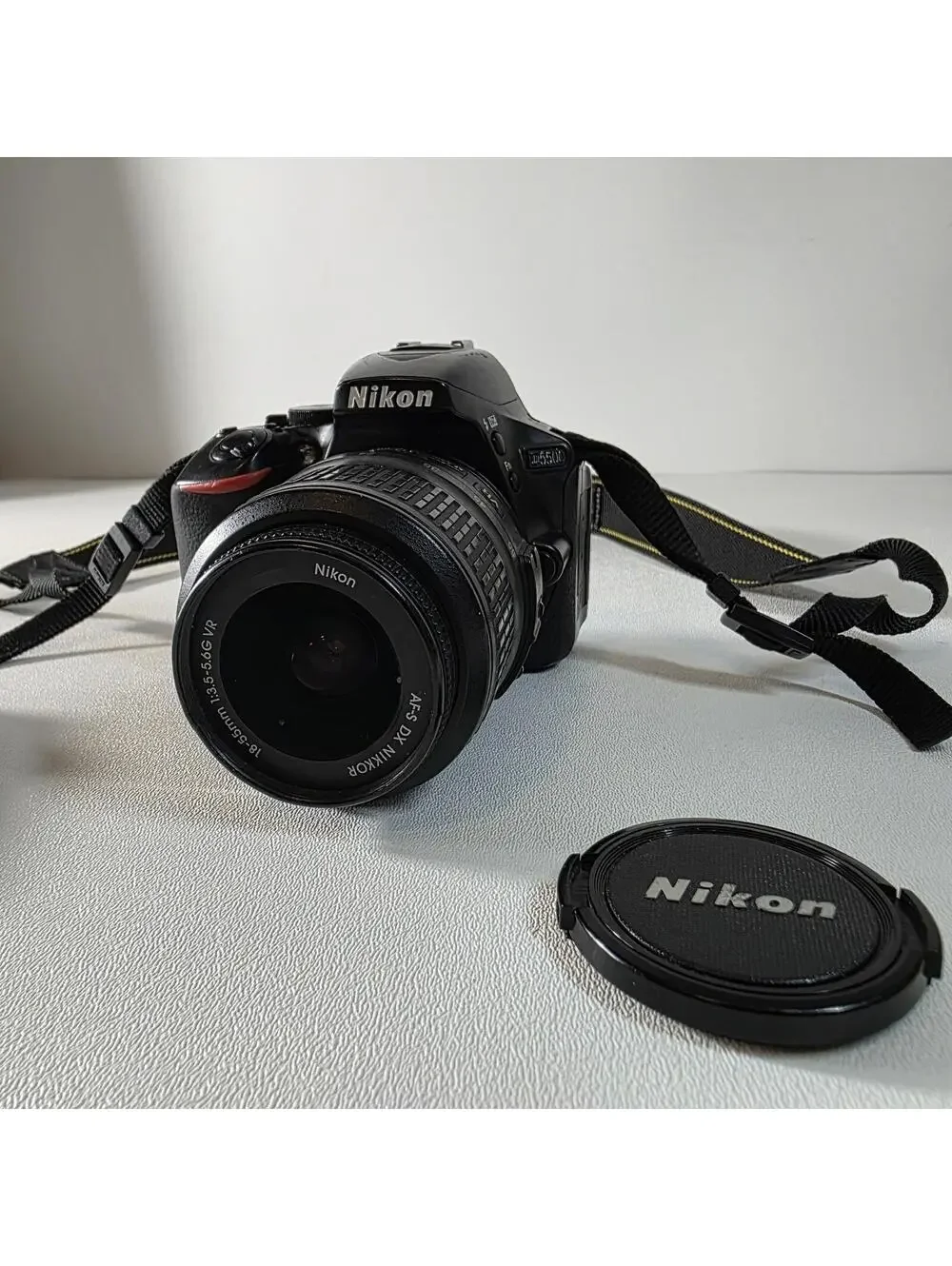 Nikon D D5500 DSLR comes With Lens 18-55mm 3.5-5.6 G VR Aspherical